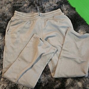 Under Armour Heather Gray Casual Performance Straight Leg